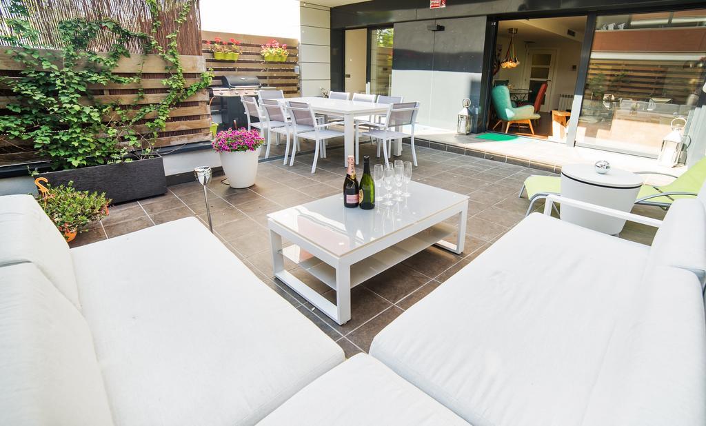 Luxury Apartment In Sitges City Экстерьер фото